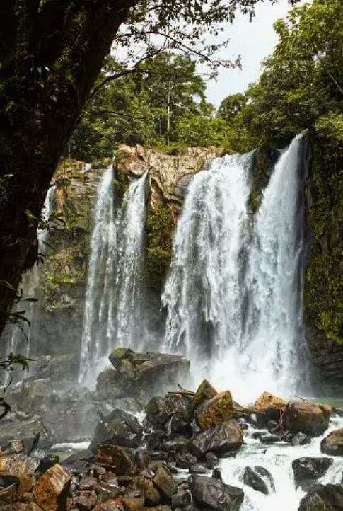 Waterfall and nature escape in Costa Rica