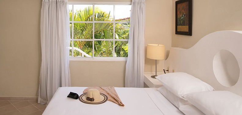 The Crown Suites – Secondary Bedroom